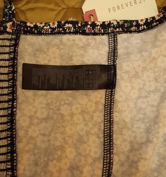 NWT Crop Top🌾 Forever 21🌾size M - Picture 7 of 12